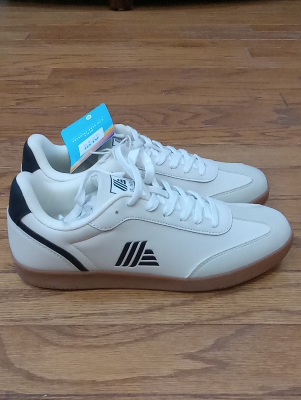 Men's Cream Low-Profile Sneakers with Gum Sole